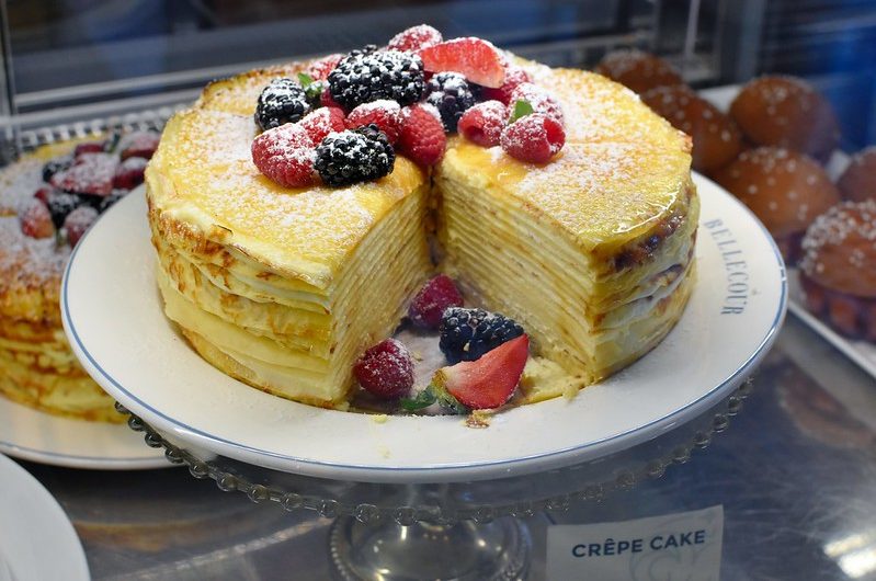 Gâteau de Crêpes Coco et Amaretto