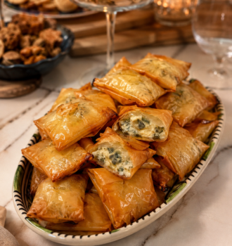 Feuilletés roquefort et fromage de chèvre au sirop d'érable
